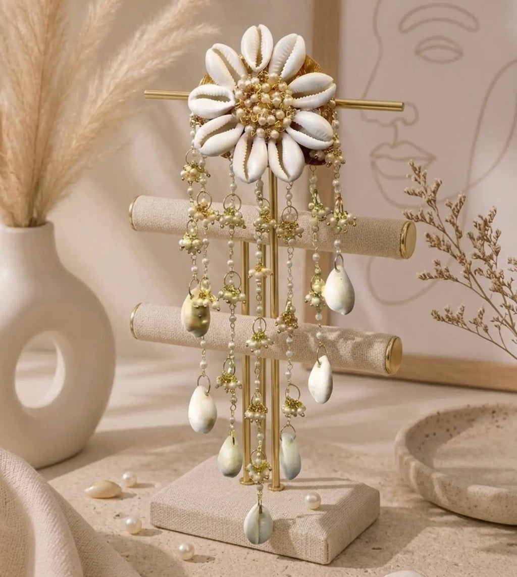 The Bloom & Shell Style Hair Pin Zayra Pearls | The Floral Brides